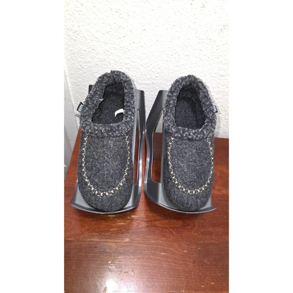 Kamik Kids 2 Gray Wool Blend‎ Slip-On Moccasin-Style Slippers Faux Fur Lining